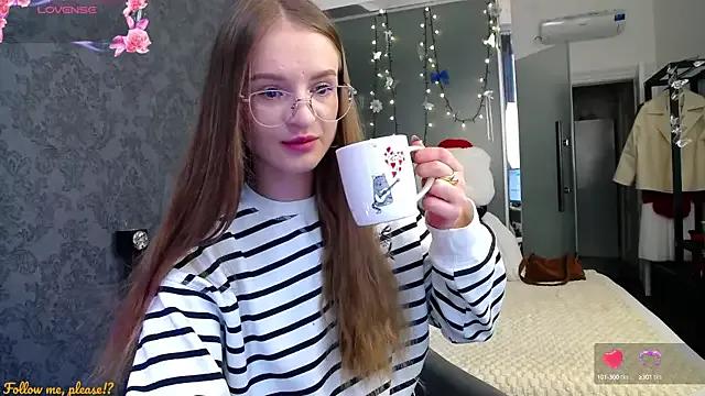 KateJonson on StripChat