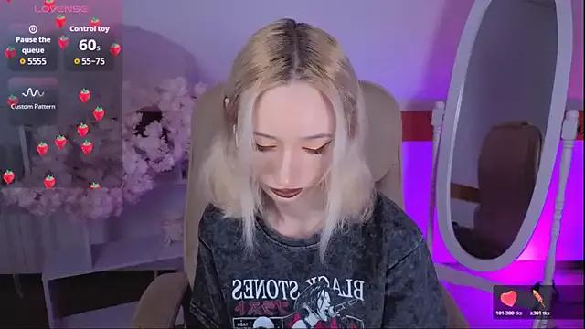 Katia_Kim on StripChat