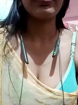 kaviyaponnu0987 on StripChat