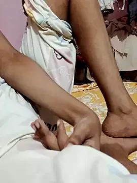 kaviyaponnu0987 on StripChat