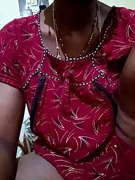 Kavya5500 on StripChat