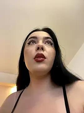 KeiraDark on StripChat