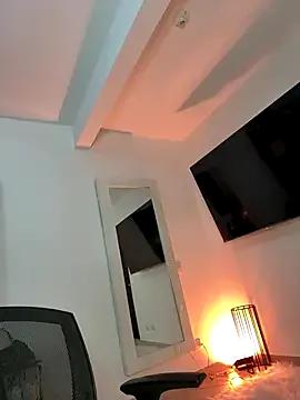 kem_hott on StripChat