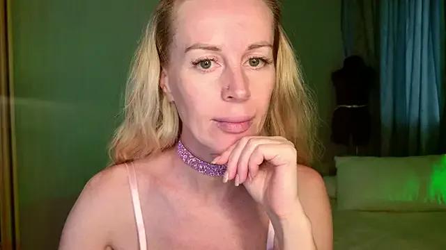 Kess-Edison on StripChat