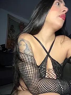 kiaraglam2 — Freechat on StripChat
