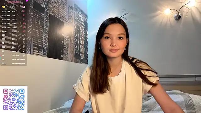 KiraVelvet on StripChat