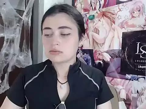 KittenMiss_ on StripChat