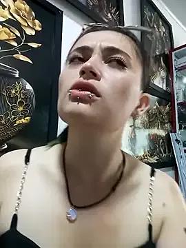 KittenMiss_ on StripChat