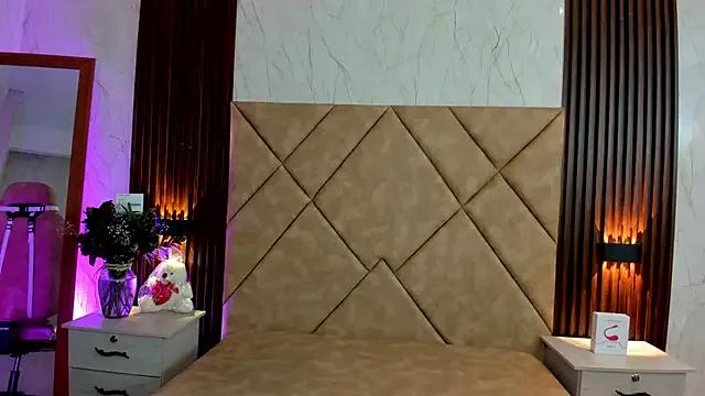 KonnyDesire on StripChat