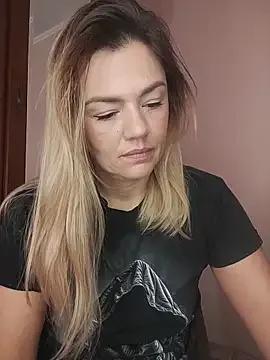 KrissSexi on StripChat