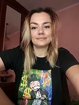 KrissSexi on StripChat