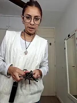 Kristal-Ambar on StripChat