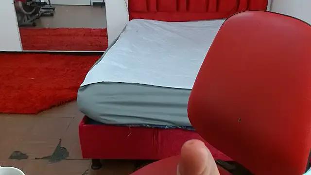 krystal_thomson on StripChat