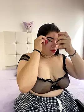 Kuromy_x on StripChat