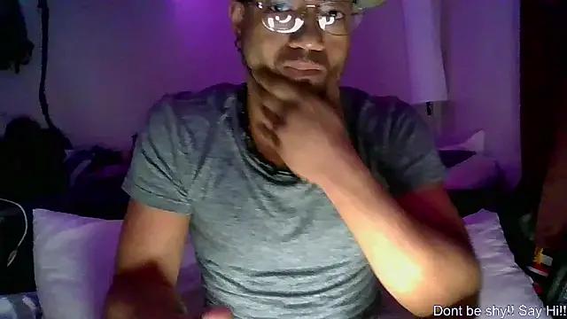 KY_Sir35 on StripChat