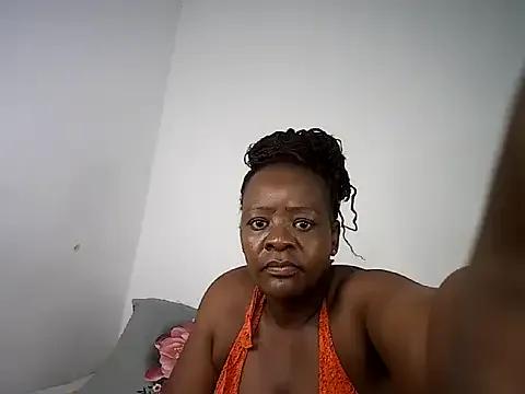 Lacey76 on StripChat