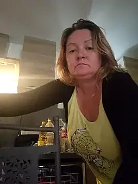 lady_charlyne on StripChat