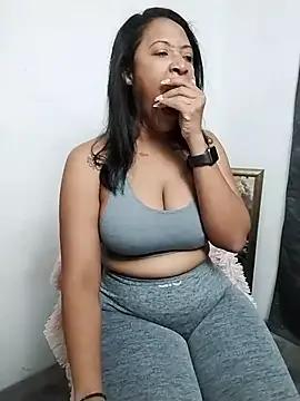 LadyEbonyX on StripChat