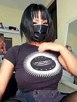 Latin_summer on StripChat