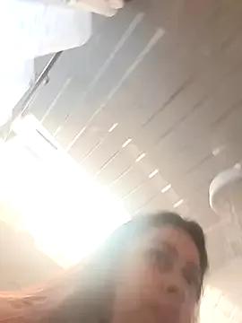 Latina_sexy1 on StripChat