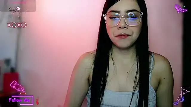 LauGrayJ on StripChat