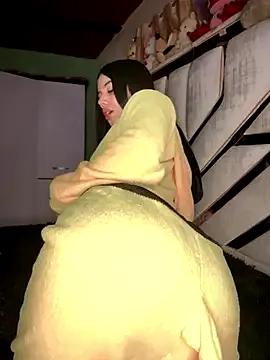 Laura-Khalifa on StripChat