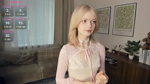 LaureMestler — Freechat on StripChat