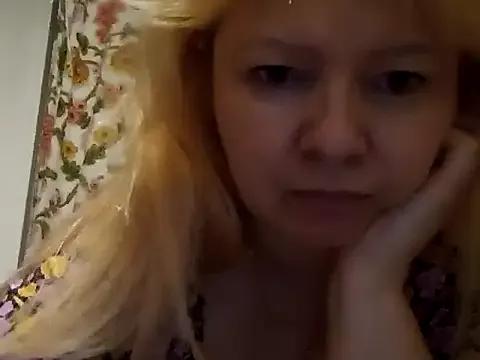 Lauri_scherri on StripChat