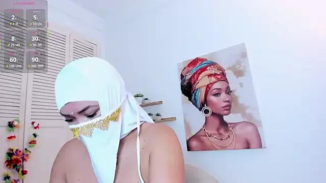 Layla_arabelle on StripChat