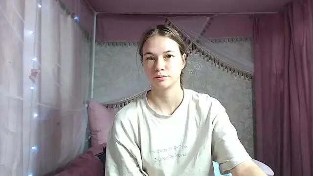 leila_bambi_ — put on stockings