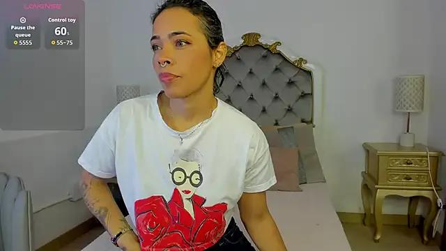 lexa_25_ on StripChat