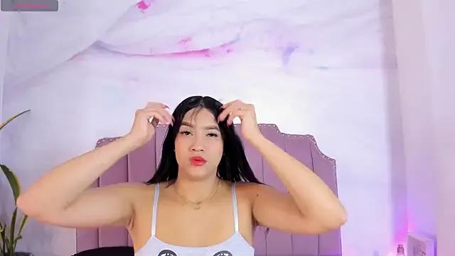 Lia_Guzman on StripChat