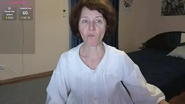 Lia_Tito on StripChat