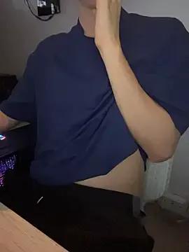 Liam_Moss on StripChat