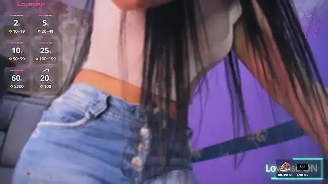 Lila_Pinky on StripChat