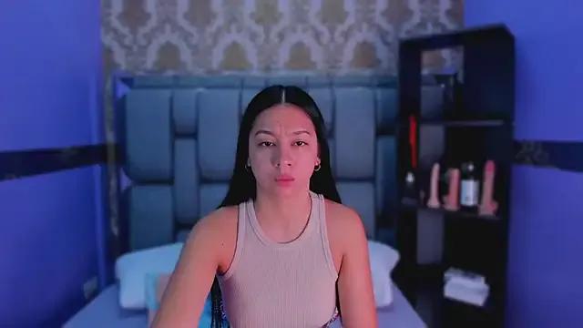 Lila_Pinky on StripChat