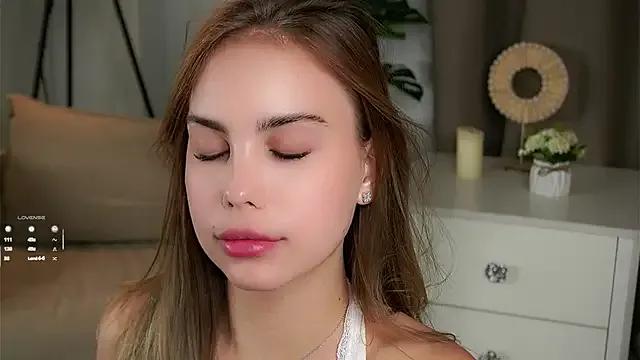 LillianLester on StripChat