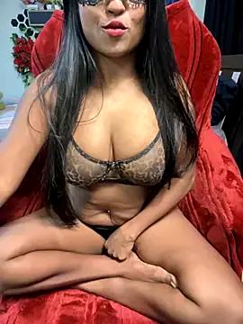 LillyLive on StripChat