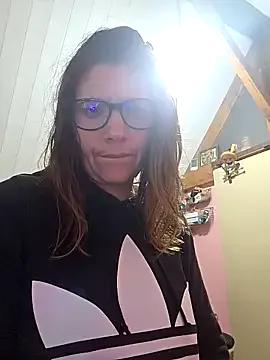 Lina_lou4 on StripChat