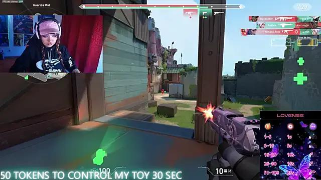 linda_mort on StripChat