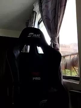 LINDA_PATTY94 on StripChat