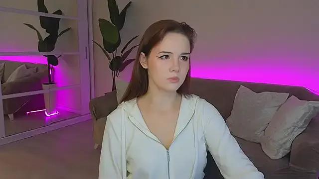 LindaRobertz on StripChat