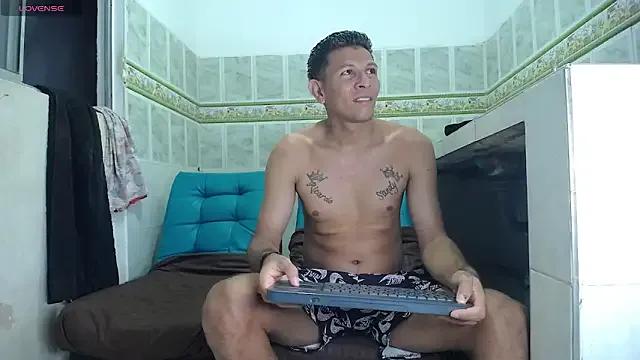 lindoshot_sexlove on StripChat