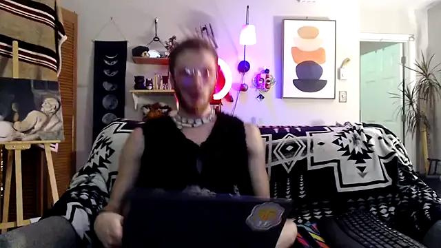 LintLiqour on StripChat