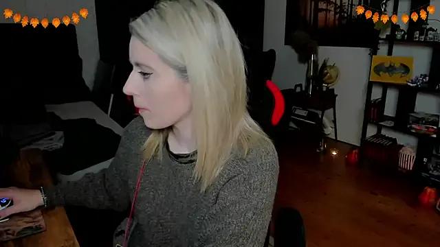 Lisaonthemoon — last tipper gets 5 Videos