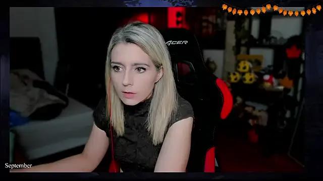 Lisaonthemoon on StripChat