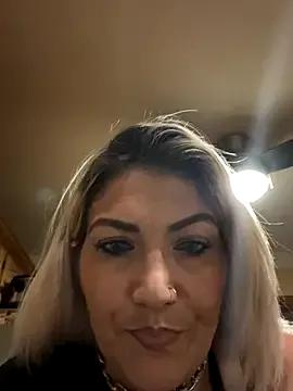 LittleMissEeve on StripChat