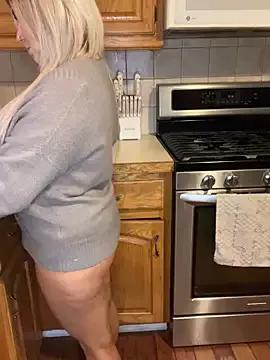 LittleMissEeve — Get the titties out!