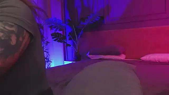 Liv_Fay on StripChat