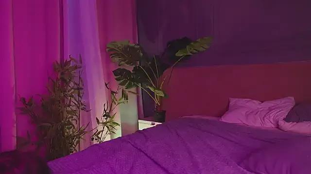 Liv_Fay on StripChat